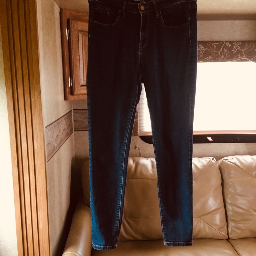 Mossimo high rise skinny jeans size 6/28